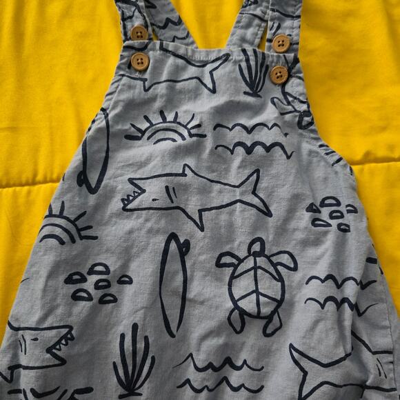 Child of Mine by Carter's size 6-9 Months Beachy Summer Linen Blend Play Comfy - Picture 4 of 6